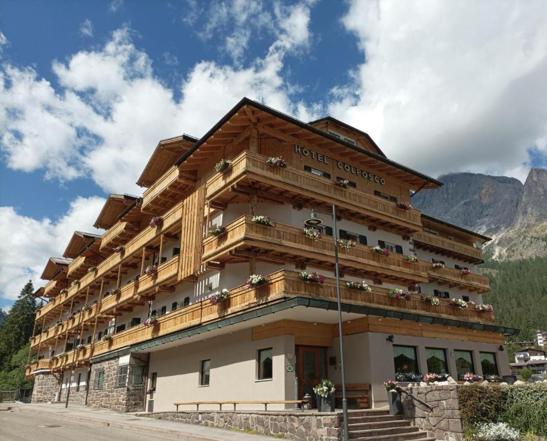 Hotel Colfosco 산마르티노디카스트로차 외부 사진