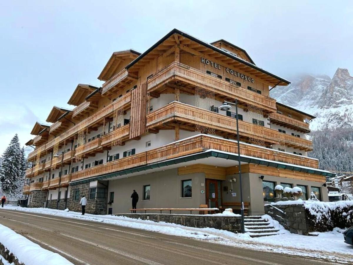Hotel Colfosco 산마르티노디카스트로차 외부 사진