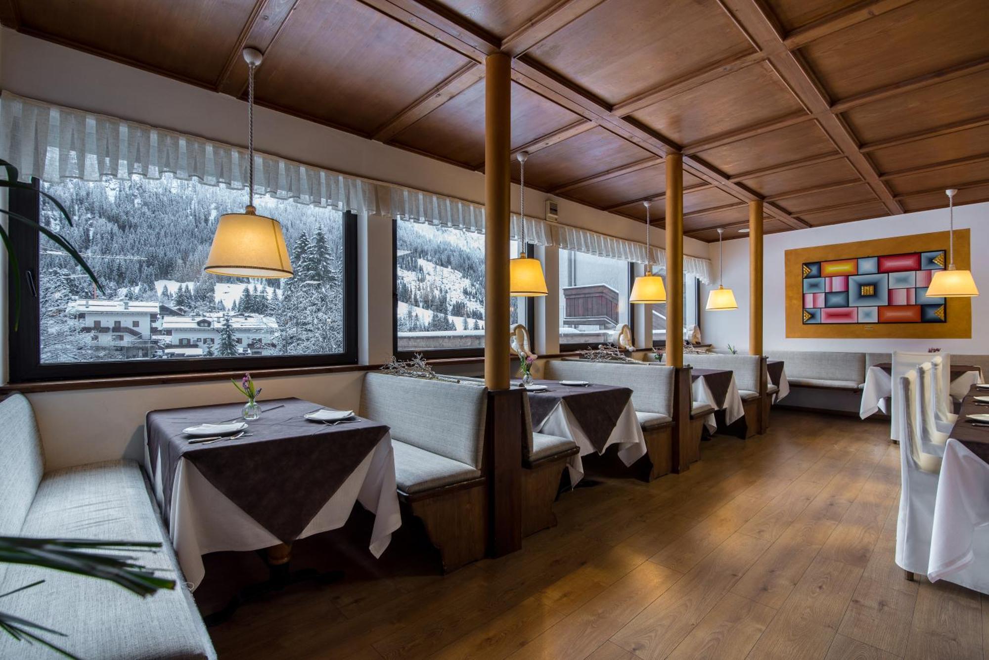 Hotel Colfosco 산마르티노디카스트로차 외부 사진