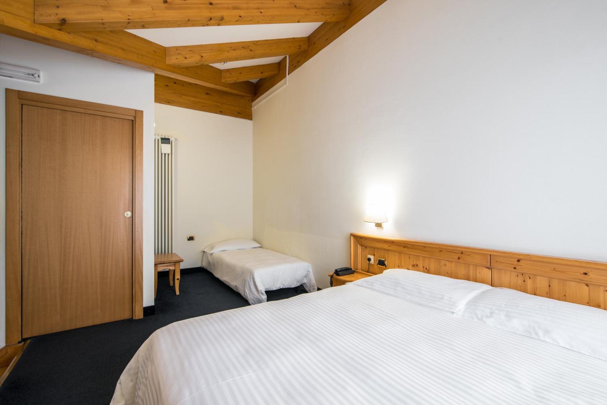 Hotel Colfosco 산마르티노디카스트로차 객실 사진